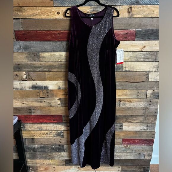 Onyx Nite Purple‎ Blingy Velvet Special Occassion Maxi Dress Size 18 - Picture 1 of 11
